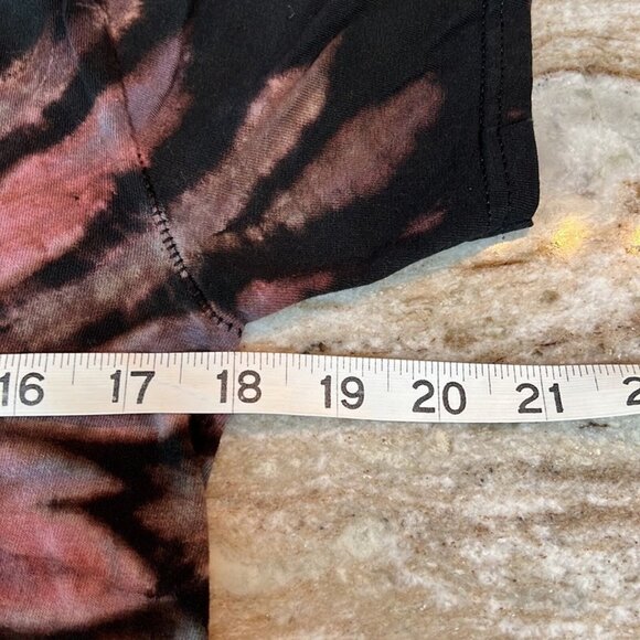 Pink Floyd t-shirt The Dark Side of The Moon tie dye graphic tee size small - Picture 6 of 7
